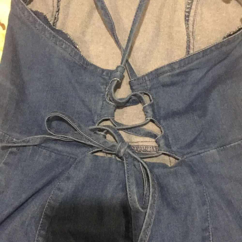 Lush womens spaghetti Crisscross Denim Romper shorts stretch pockets size S